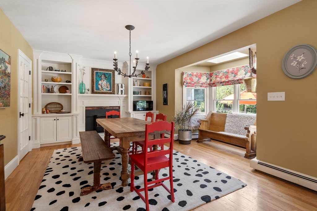 240 Country Hill Dr