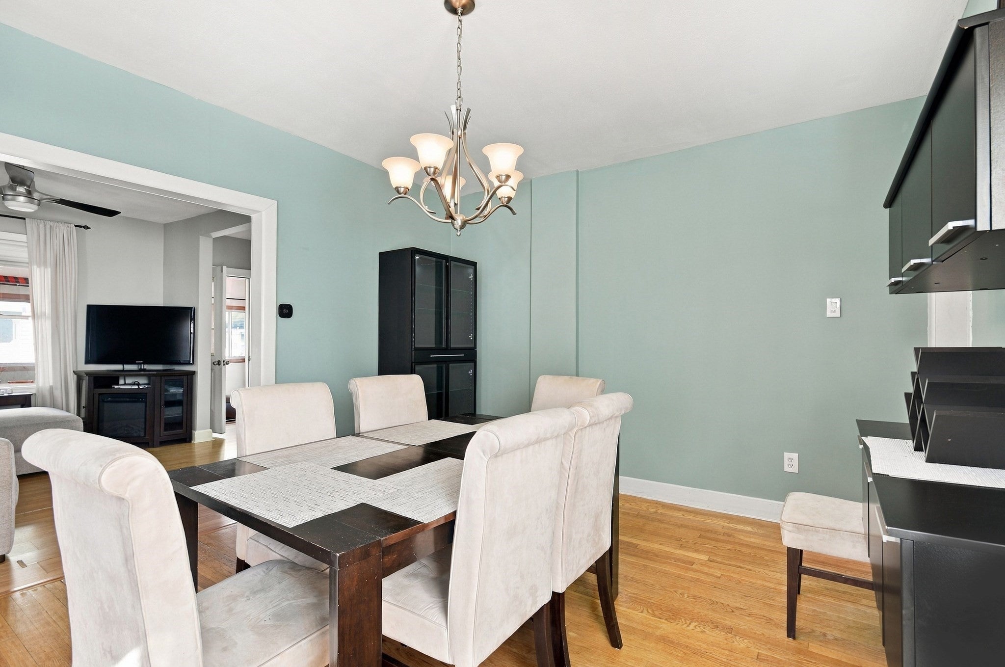 17 Hawthorn Ave, Winthrop, MA, 17 Hawthorn Ave, Winthrop, MA Photo #11