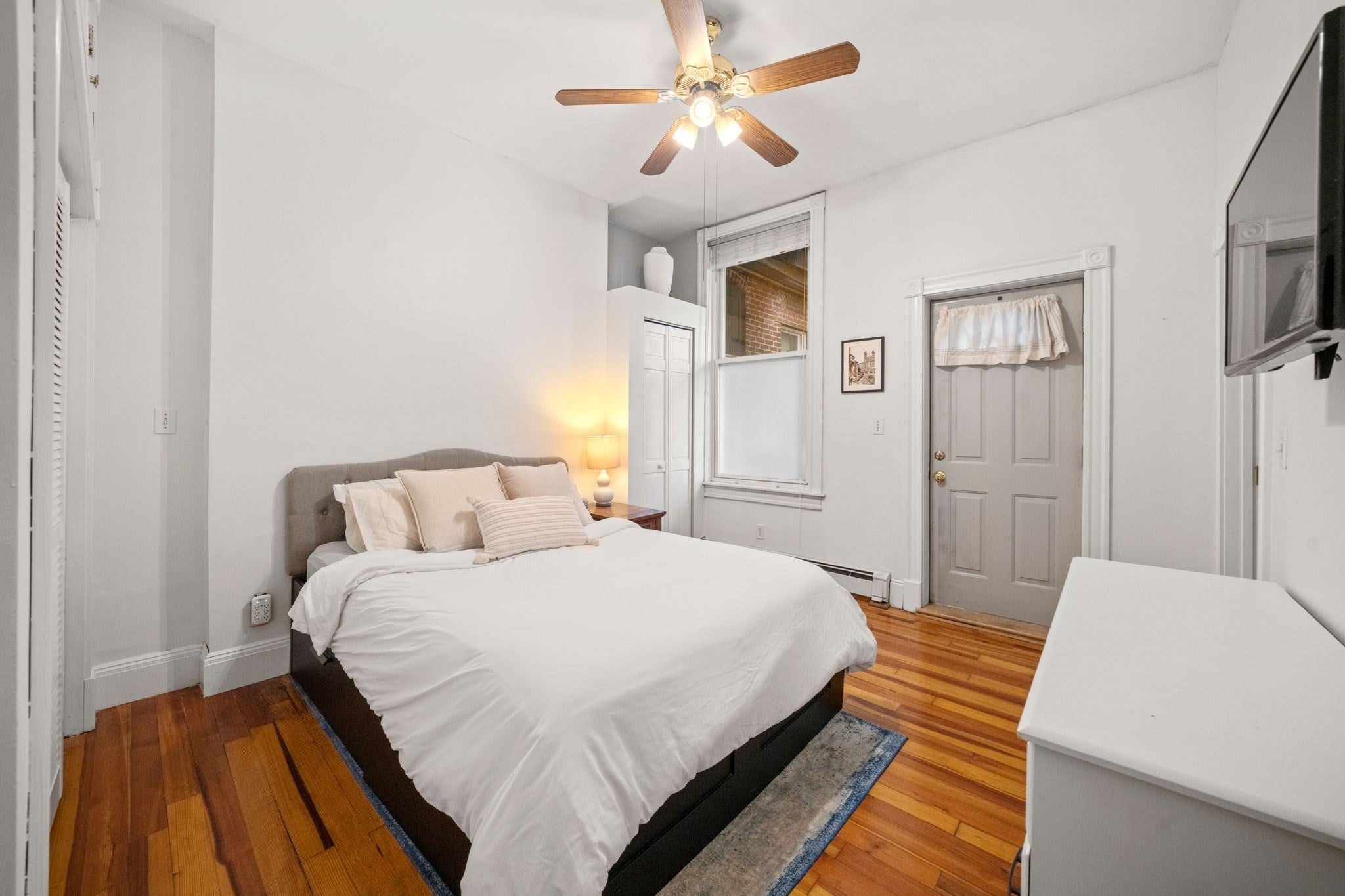 805 E 4th St #1, Boston, MA Photo #5