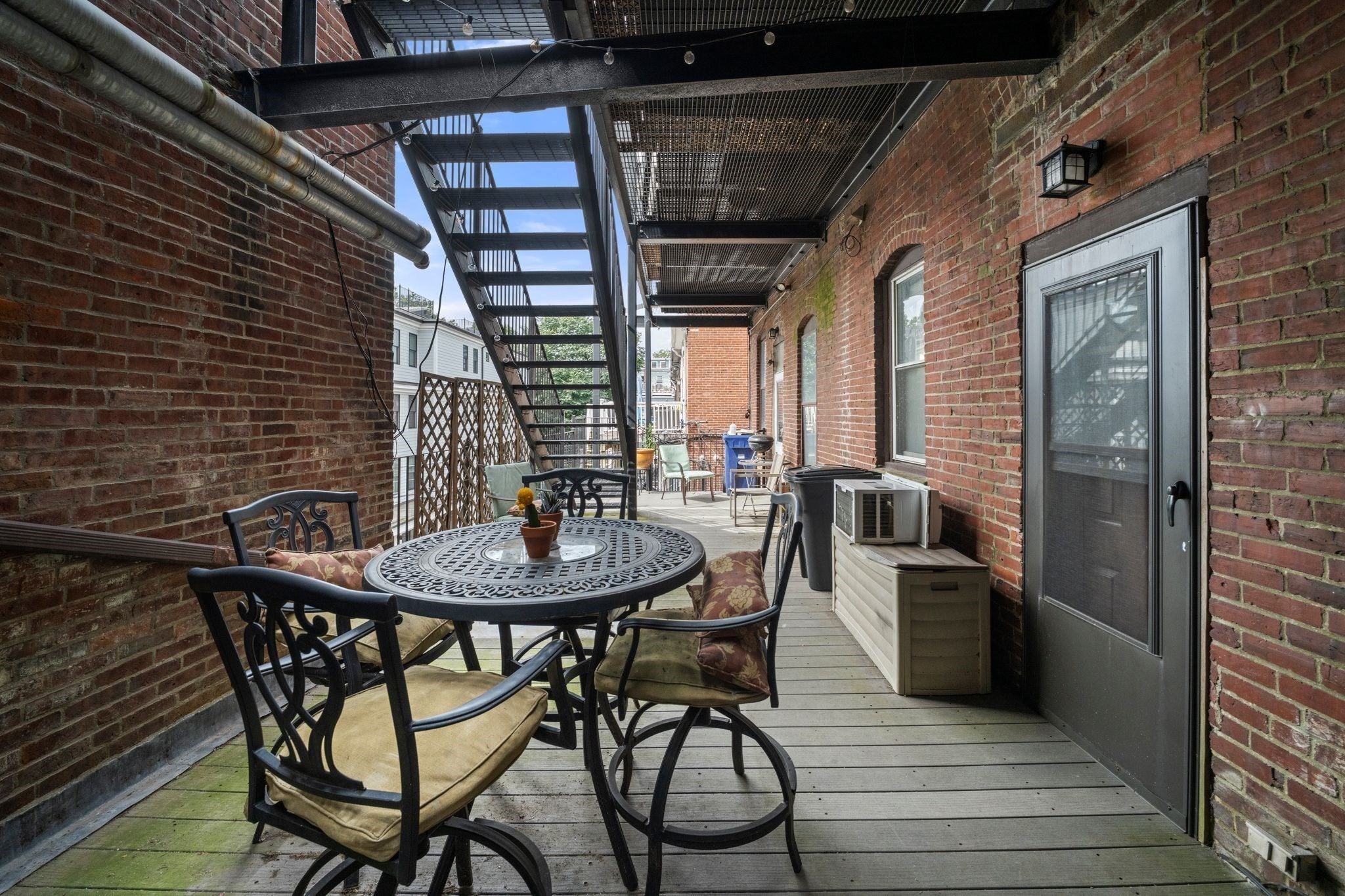 805 E 4th St #1, Boston, MA Photo #11