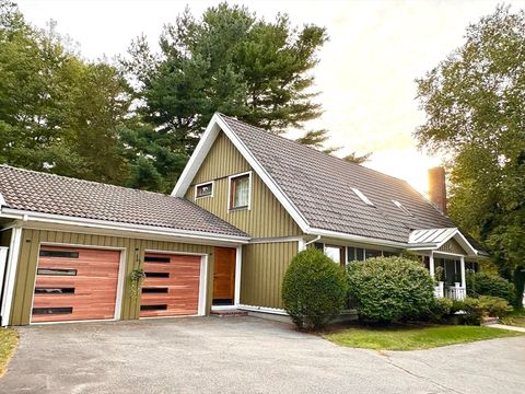 2 Pat Dr Danvers MA 01923