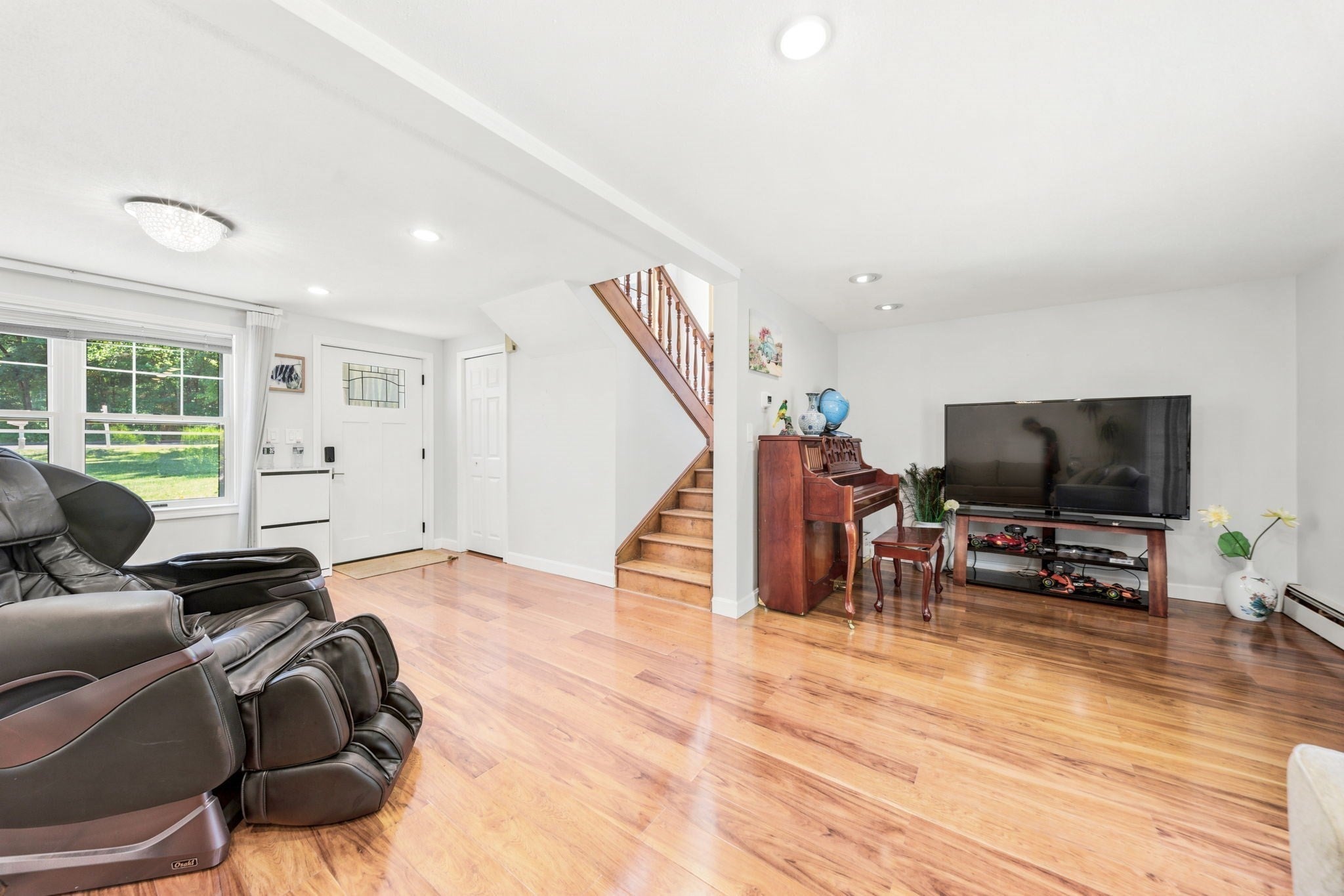 15 High Plain Sts
