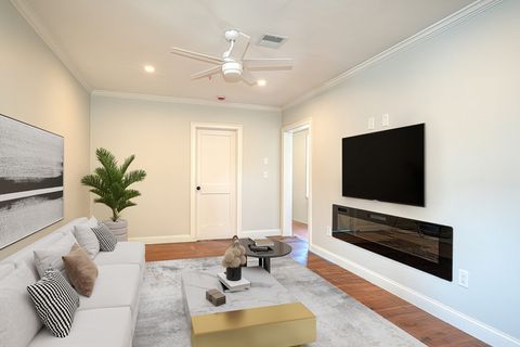 Photo of 369 Grant St #2, Framingham, MA 01702 (MLS # 73477100)