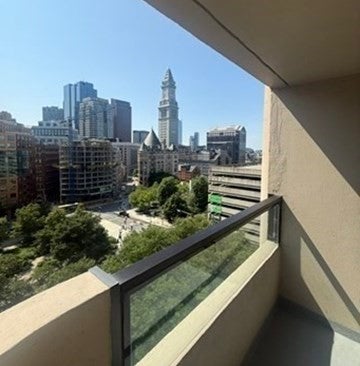 65 East India ROW #10G, Boston, MA Photo #14