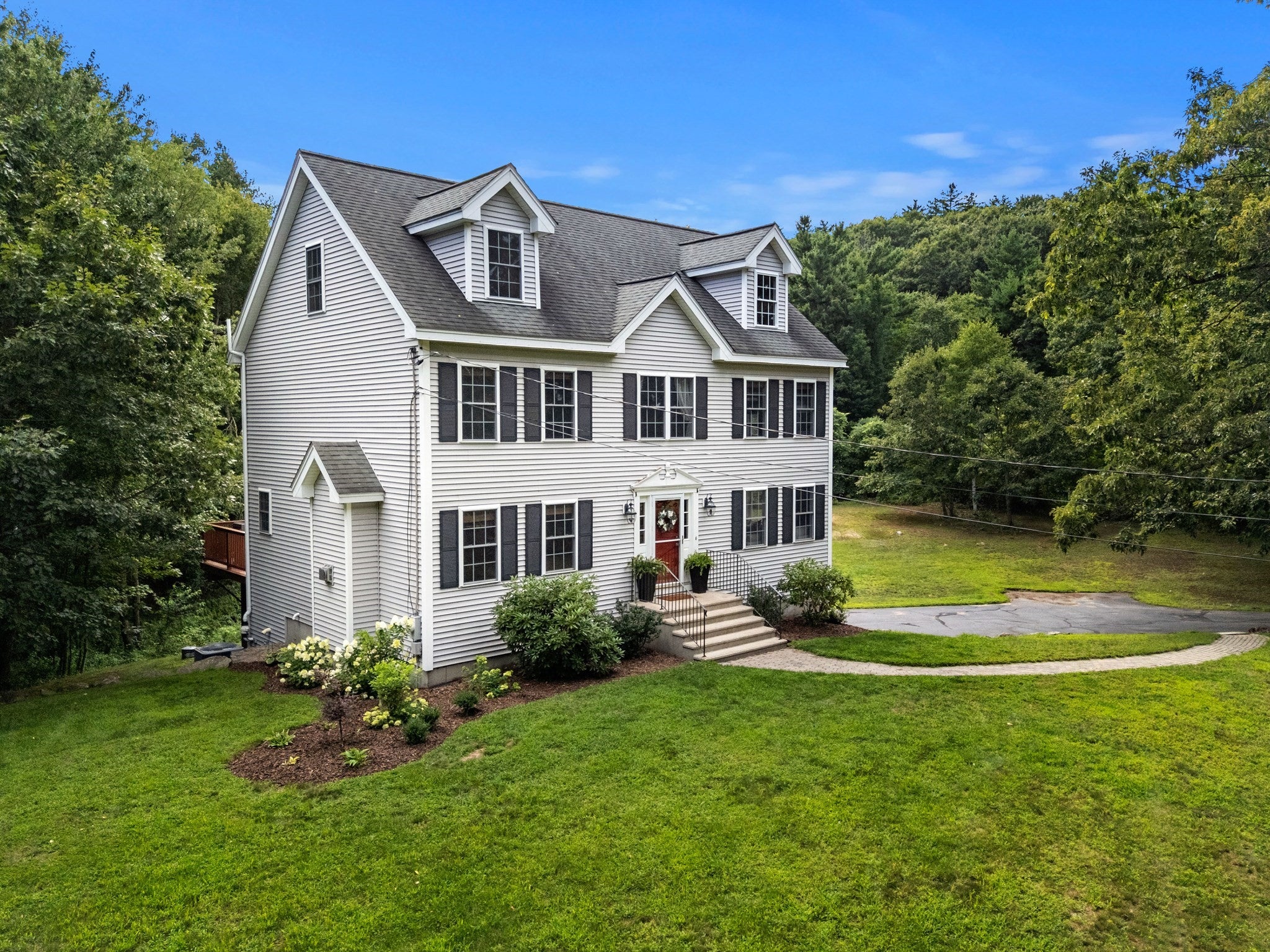 210 Jones Hill