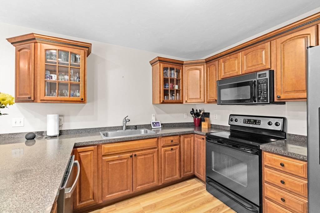 2783 Cranberry Hwy