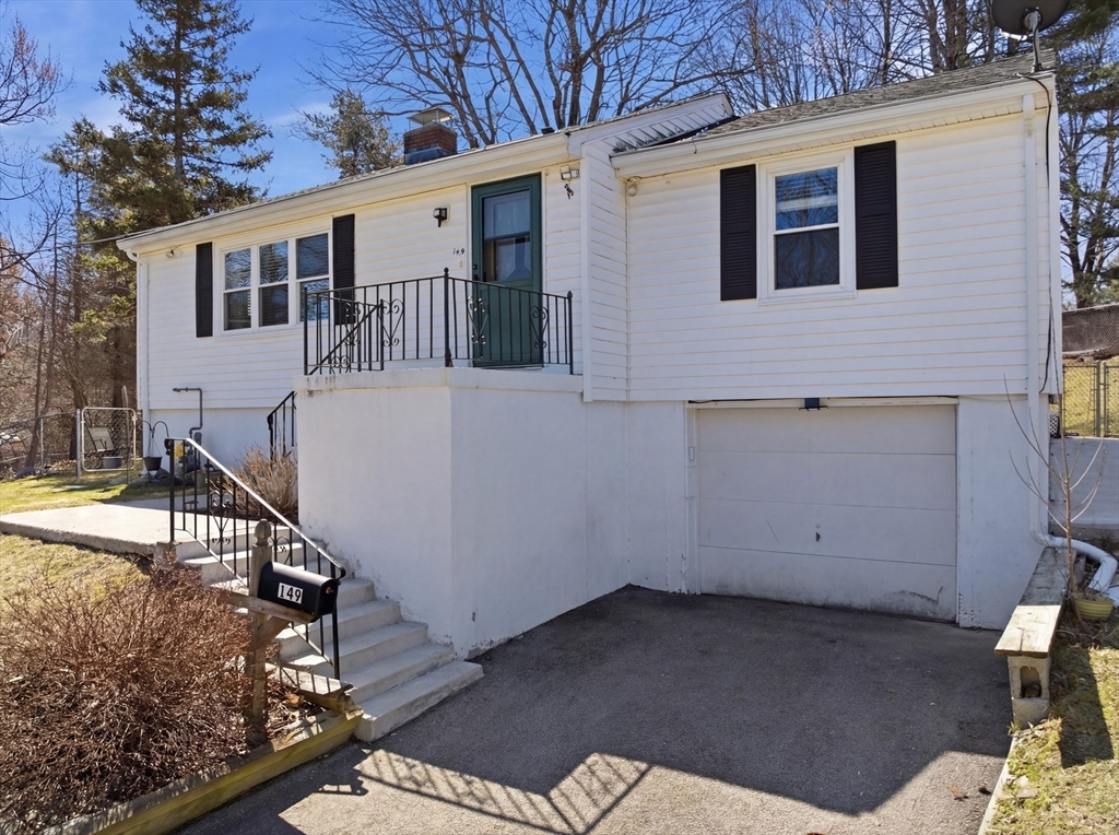 149 Woodland St