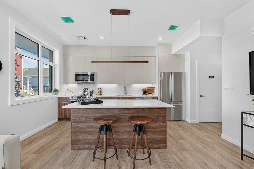 13 Warwick St #102, Somerville, MA, 13 Warwick St #102, Somerville, MA Photo #10