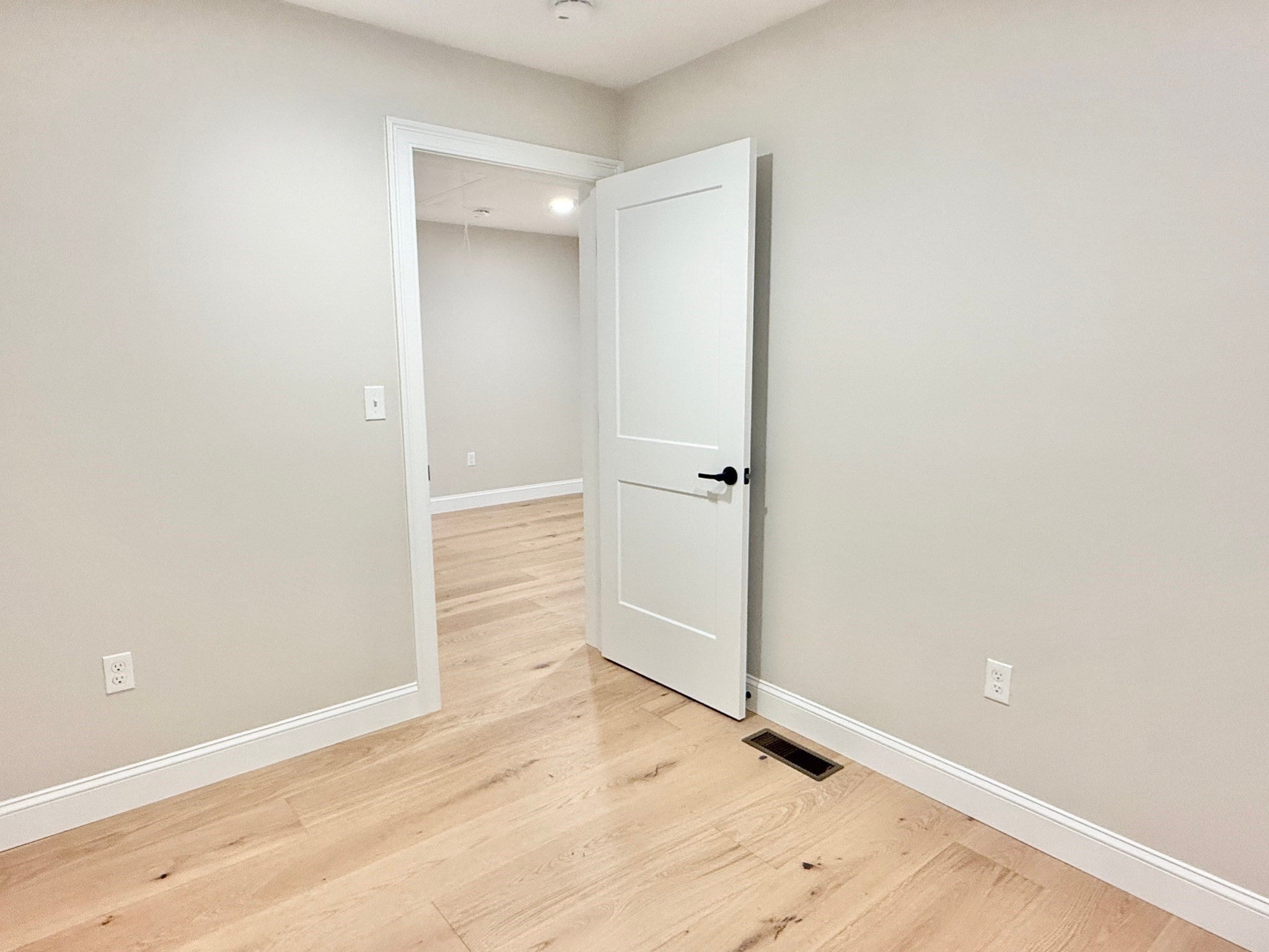 33 Tyng Road, Tyngsborough, MA, 33 Tyng Road, Tyngsborough, MA Photo #32
