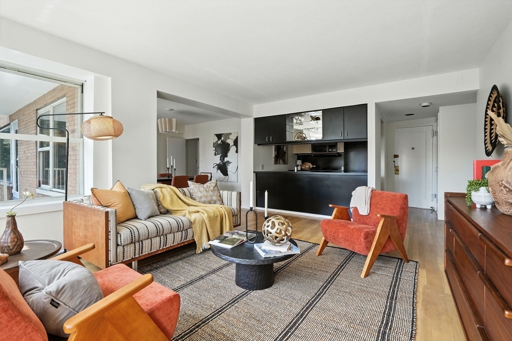 145 Pinckney St 403/405/407