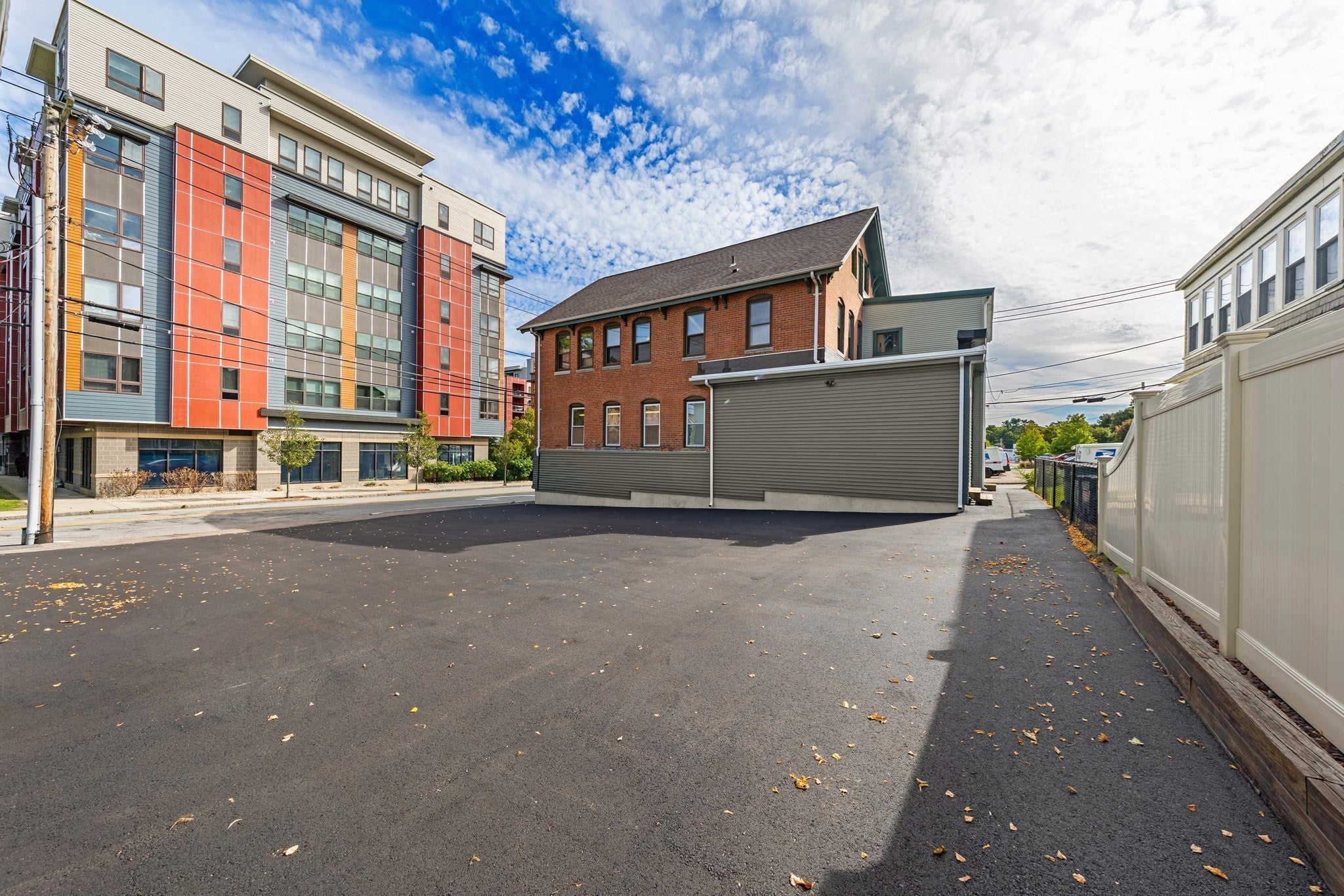 4 Bruce Ave