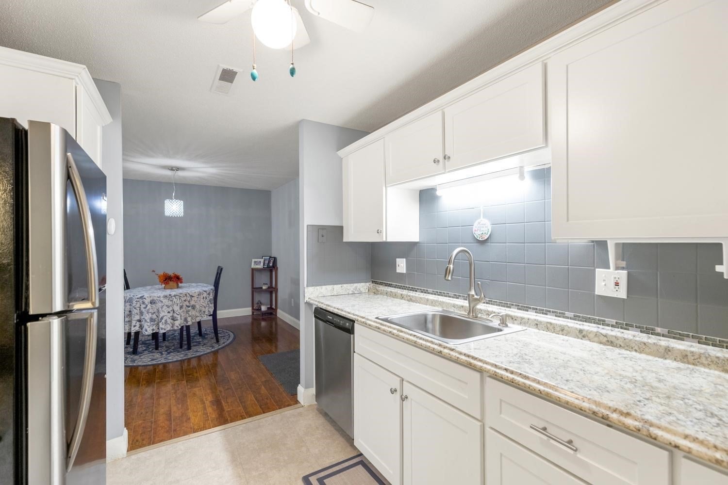 3 Greenbriar Drive #204, North Reading, MA Photo #1