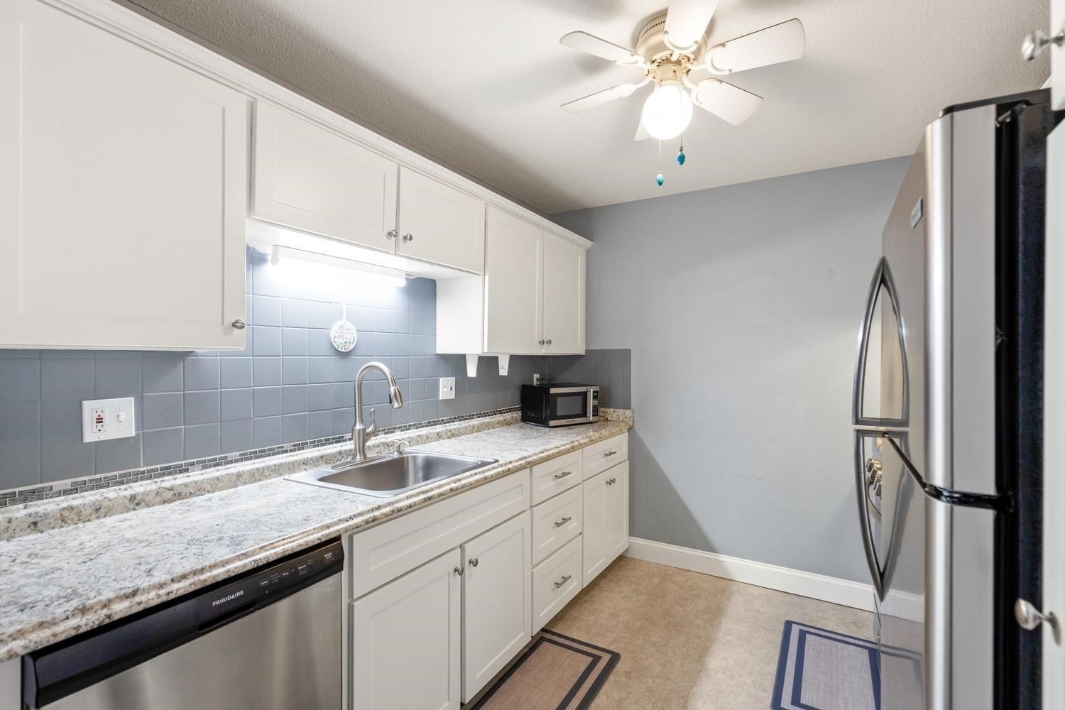 3 Greenbriar Drive 204