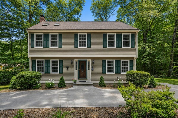 32 SIBLEY RD, SUTTON, MA 01590 - Image 01db21f2a1f8e10adcc4d71b3664bb1d/3209409213