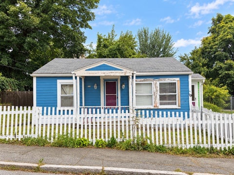 Photo of 19 Lafrance Ct, New Bedford, MA 02740 (MLS # 73584498)