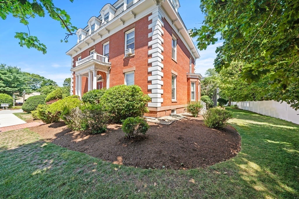 117 High Street #2, Ipswich, MA Photo #3