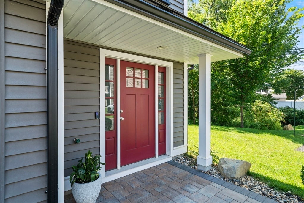 168 Lowell St 1