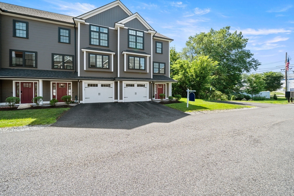 168 Lowell St 1