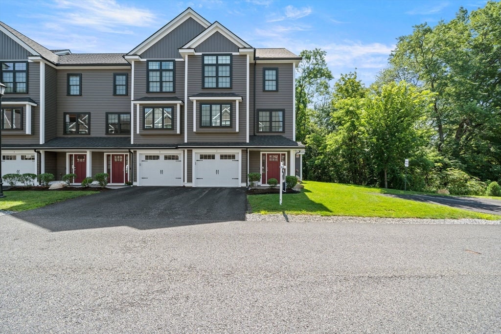 168 Lowell St 1