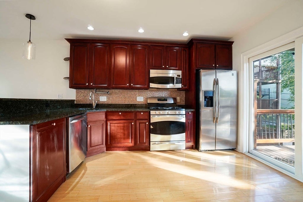 156 O St #PH, Boston, MA Photo #8