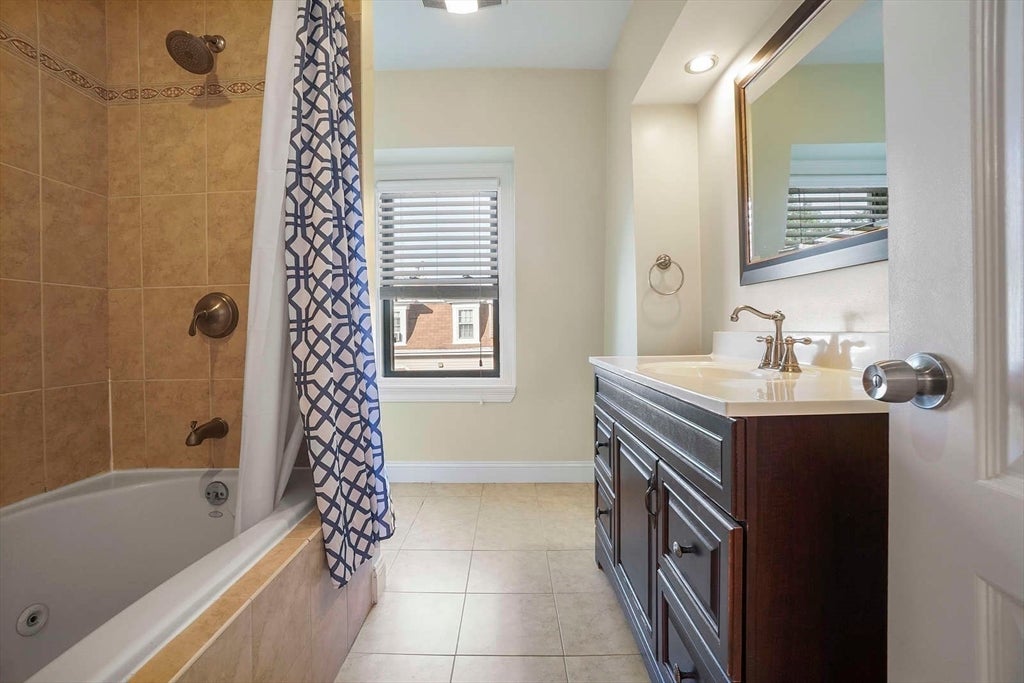 156 O St #PH, Boston, MA Photo #19