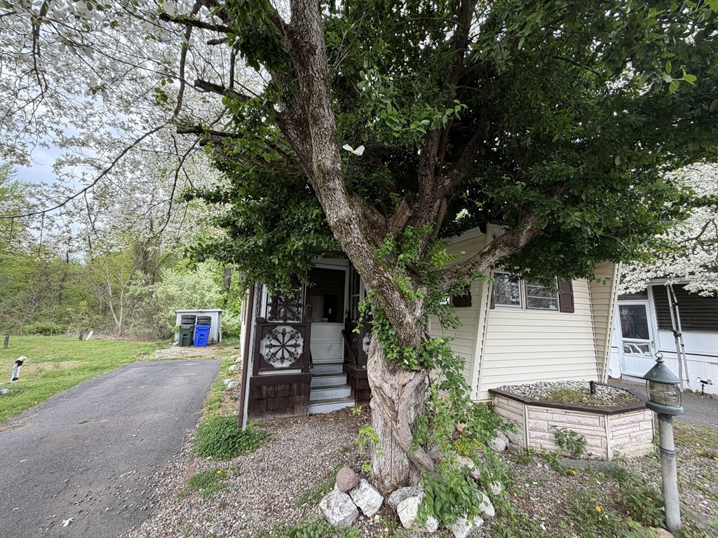 31 Rivermead