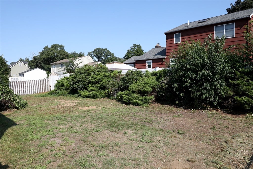 43 Pratt St, Tewksbury, MA Photo #41