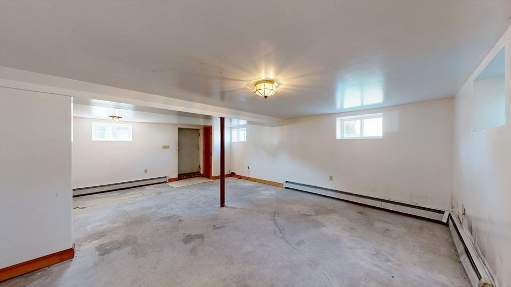 43 Pratt St, Tewksbury, MA Photo #36