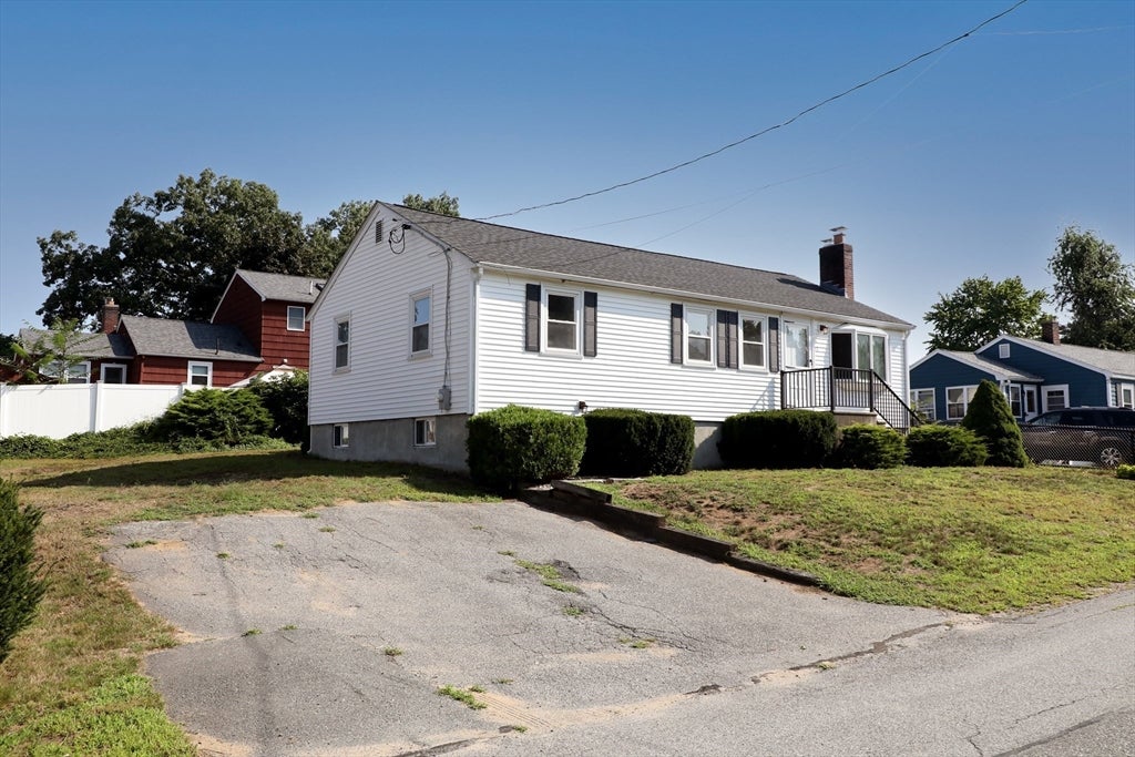 43 Pratt St, Tewksbury, MA Photo #39