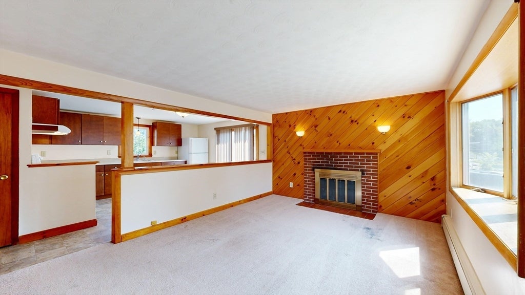 43 Pratt St, Tewksbury, MA Photo #4
