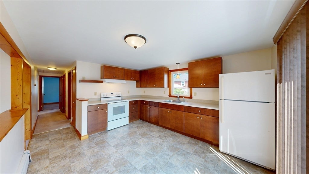 43 Pratt St, Tewksbury, MA Photo #9