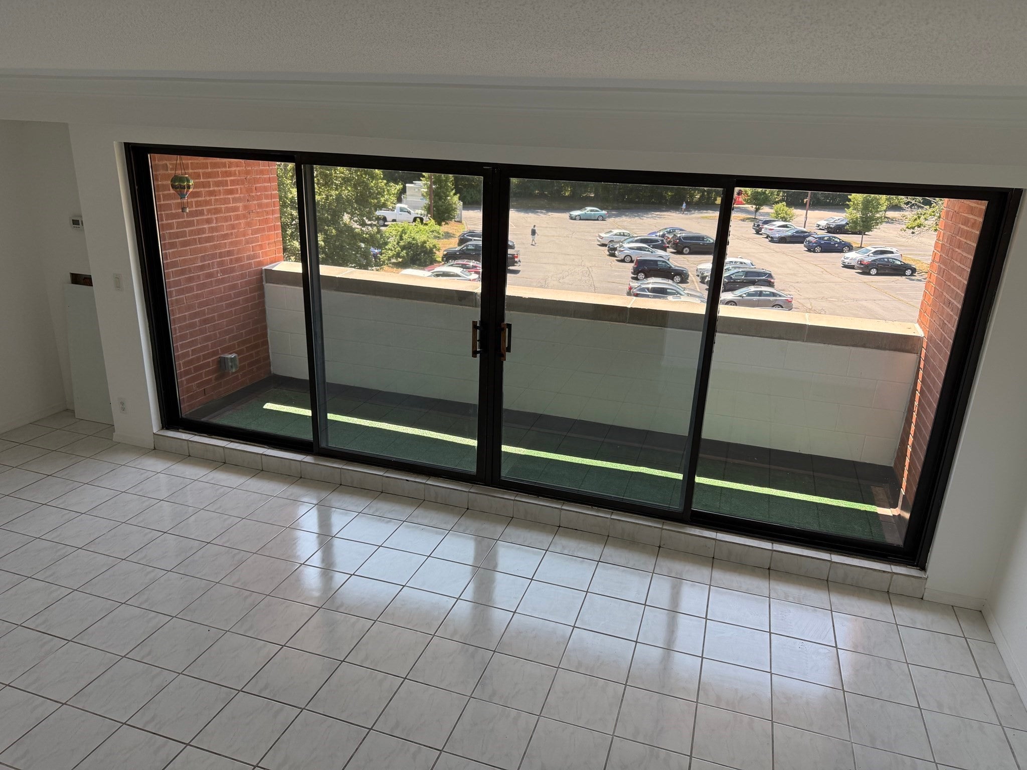 96 Old Colony Ave 355