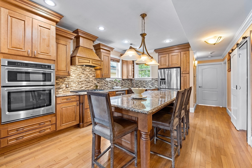 61 Neponset Ave