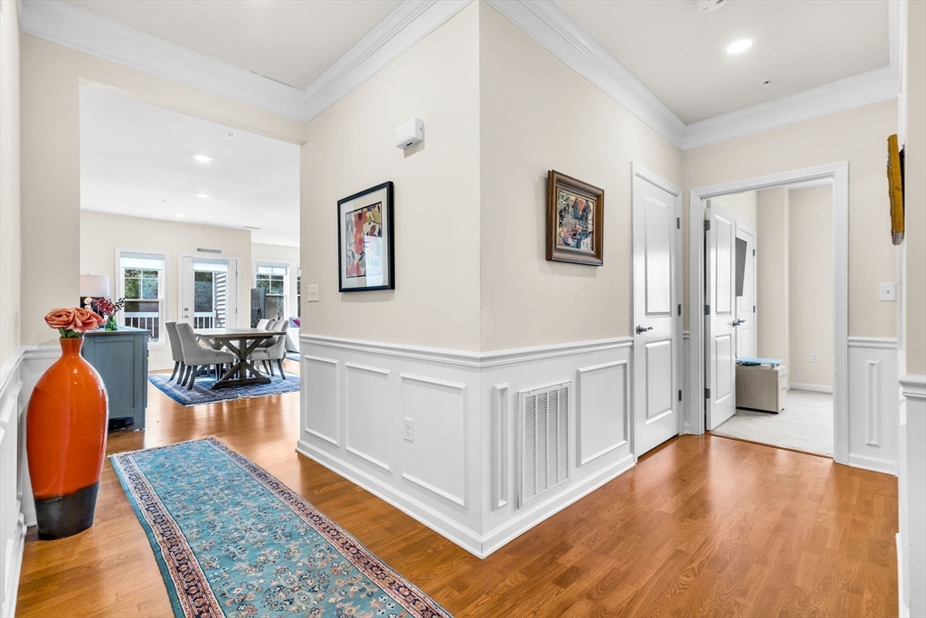 401 Emery Lane 213