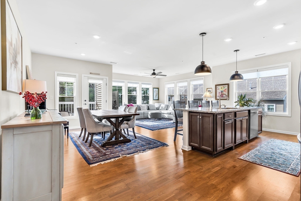 401 Emery Lane 213