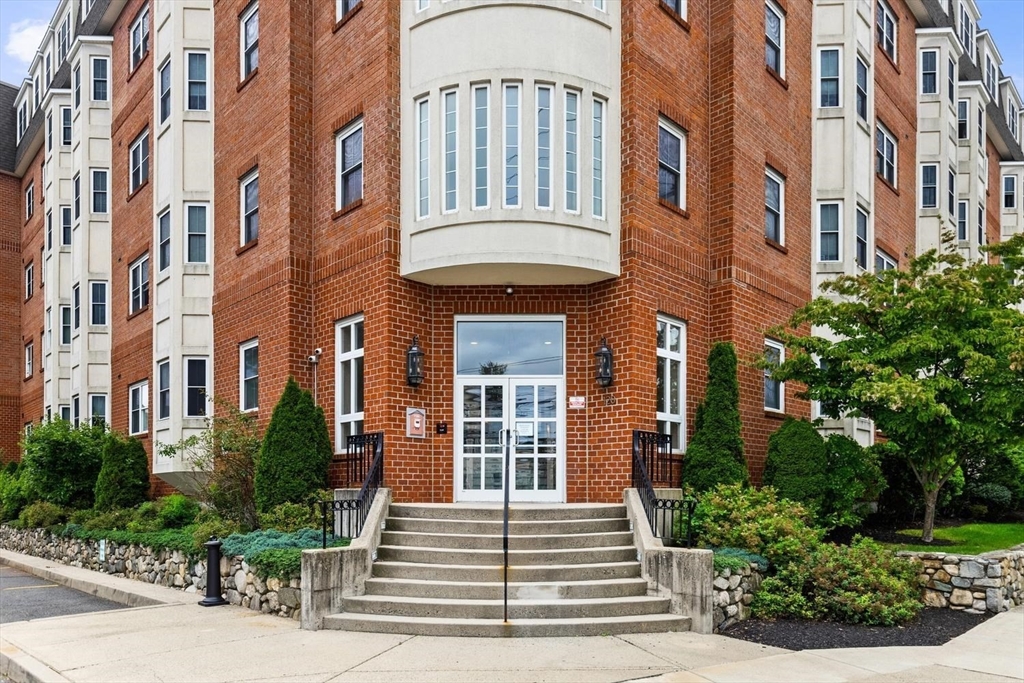 120 Wyllis Street #403, Everett, MA Photo #2