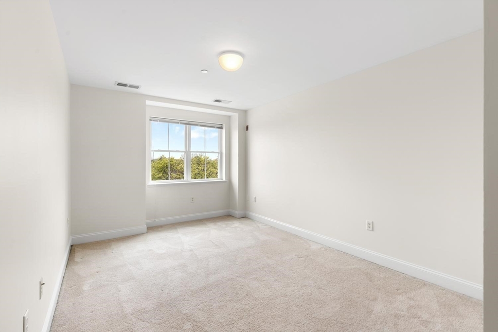 120 Wyllis Street #403, Everett, MA Photo #23