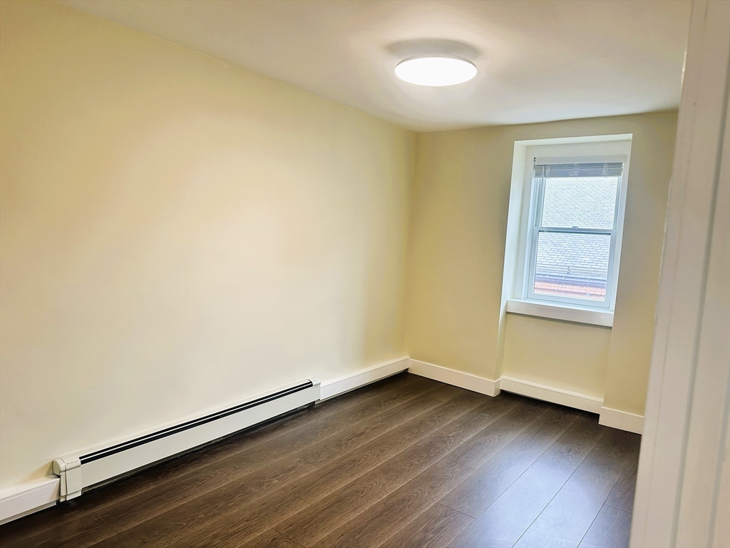 15 Clark St #3, Boston, MA Photo #5