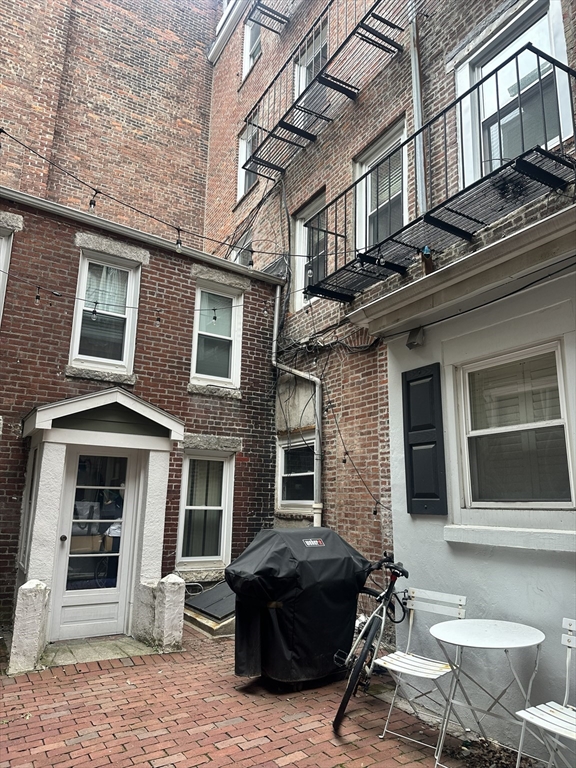 15 Clark St #3, Boston, MA Photo #7