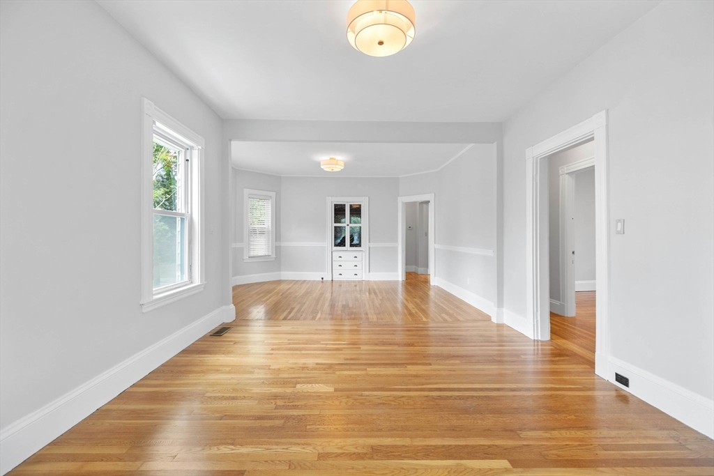 228 Langley Rd