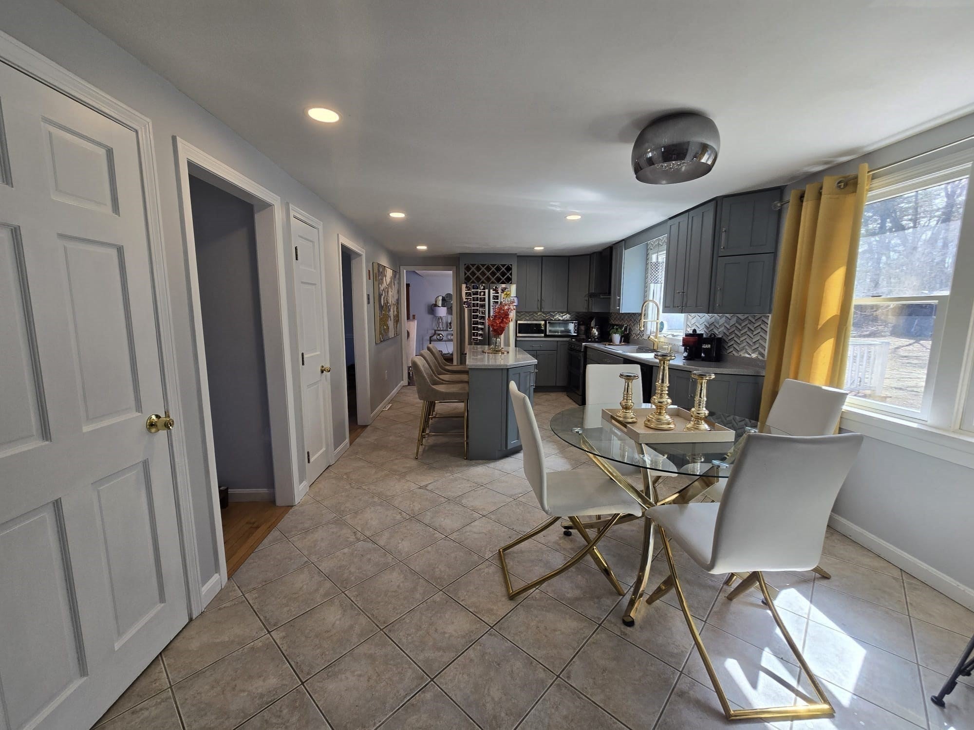 20 Farm Pond Rd, Dracut, MA, 20 Farm Pond Rd, Dracut, MA Photo #7