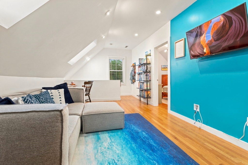 51 New Ocean St 3