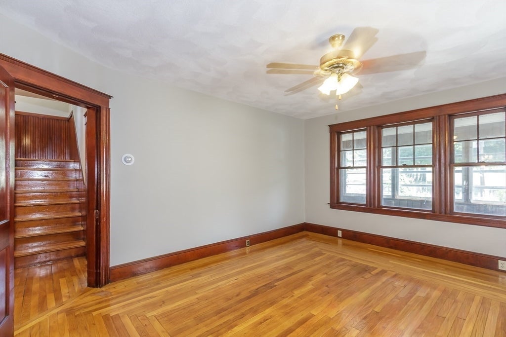 242 Beacon St, Lowell, MA, 242 Beacon St, Lowell, MA Photo #23