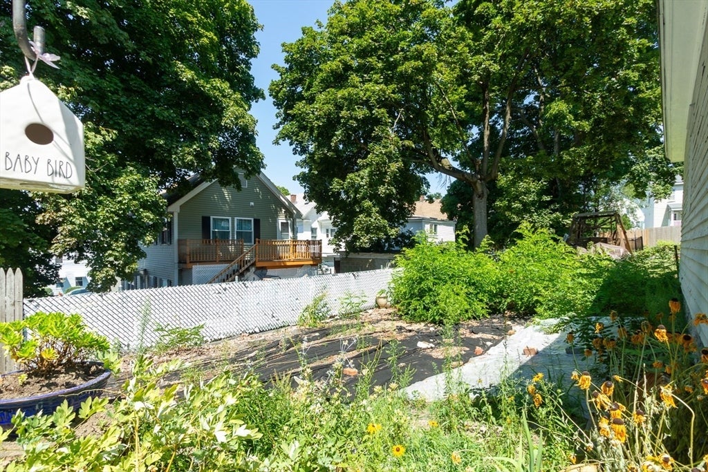 242 Beacon St, Lowell, MA, 242 Beacon St, Lowell, MA Photo #41
