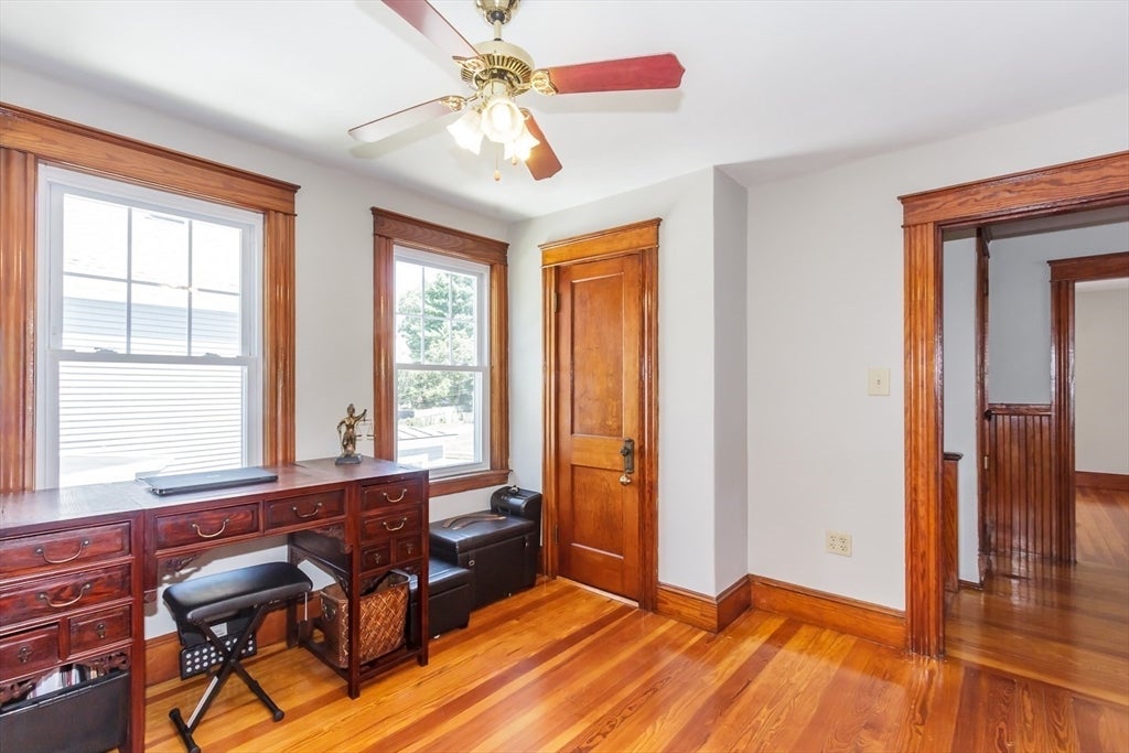242 Beacon St, Lowell, MA, 242 Beacon St, Lowell, MA Photo #25