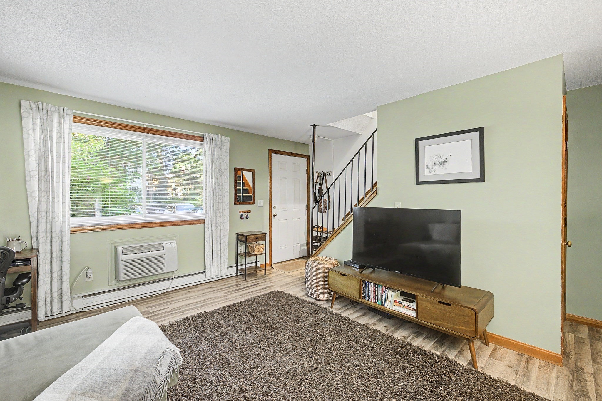 73 Bridge St #17, Northampton, MA, 73 Bridge St #17, Northampton, MA Photo #2