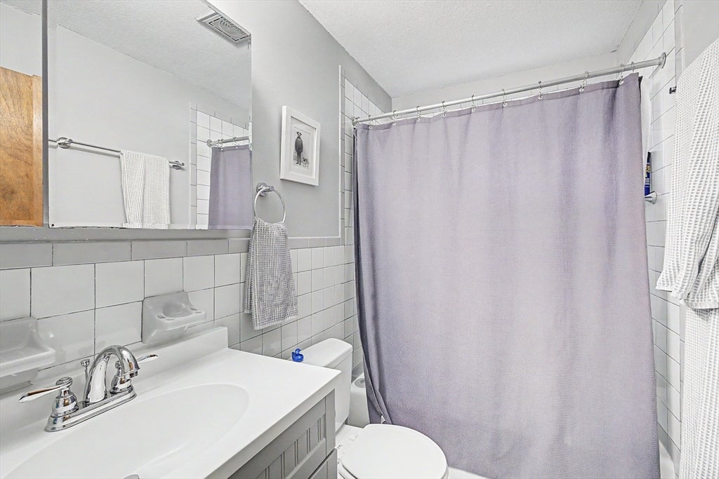 73 Bridge St #17, Northampton, MA Photo #11