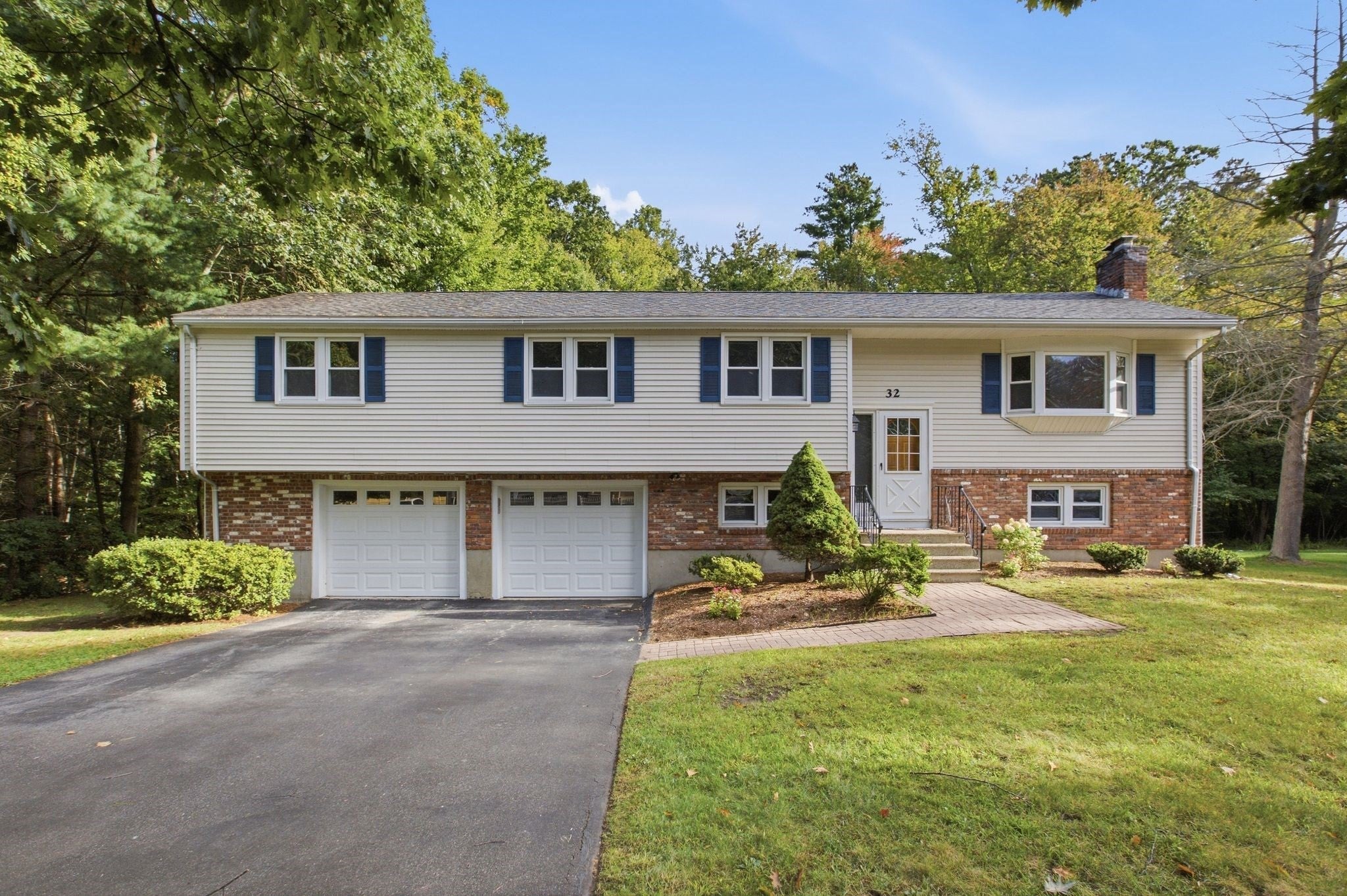 32 Westwood Street, Burlington, MA Photo #1