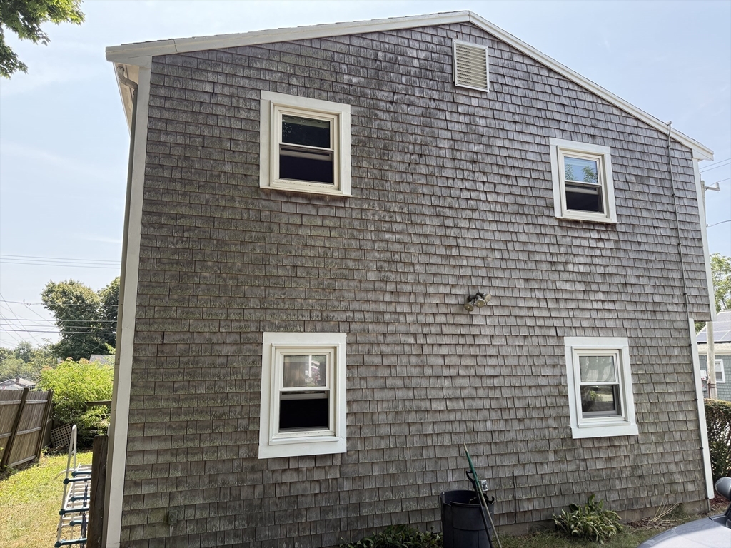 6 Leland Rd