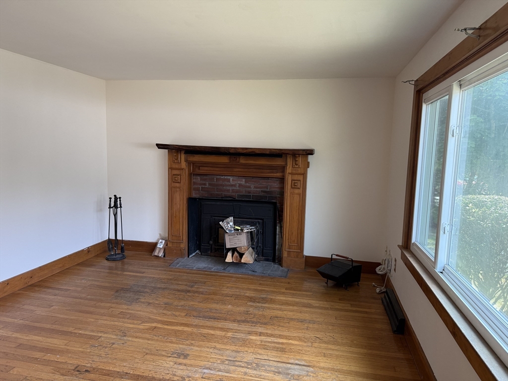 6 Leland Rd